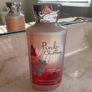 Bath & Body Works Pink Chiffon Bubble Bath